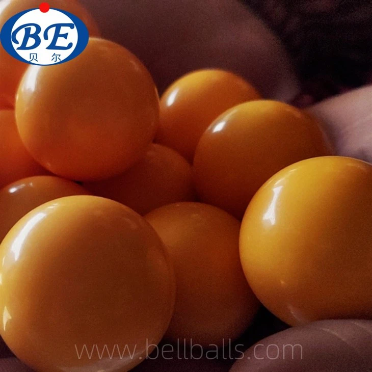Bola baja berlapis plastik 44.45mm